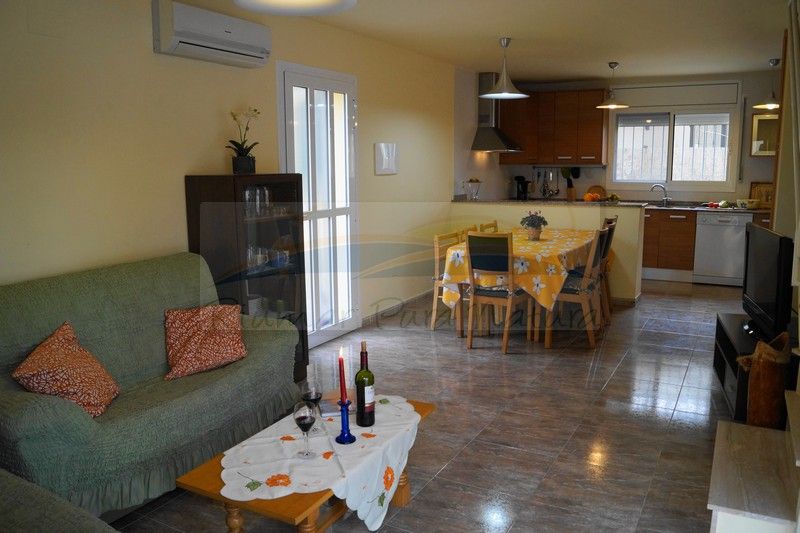Villa Illa de Mar. Rent of houses and villas in Riumar, Deltebre, the Ebro Delta - 1