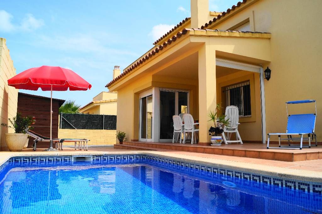 Villa Illa de Mar. Rent of houses and villas in Riumar, Deltebre, the Ebro Delta - 0