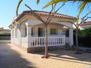 Chalet L'Alfacada. Alquiler de casas y chalets en Riumar, Deltebre, delta del Ebro - 0